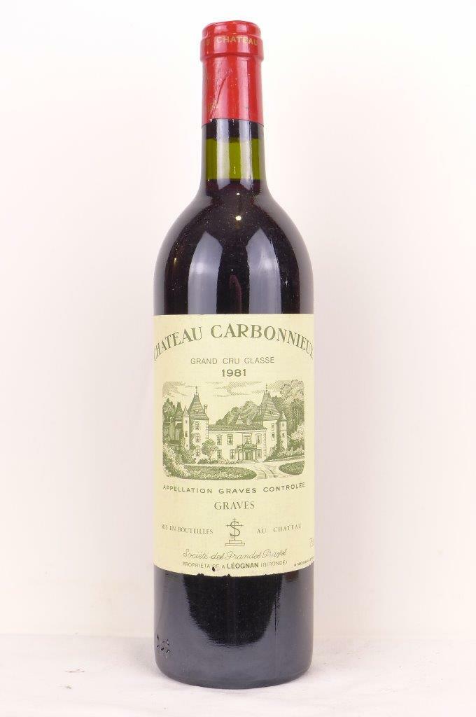 Bouteille — Château Carbonnieux 1981 — 1001caves