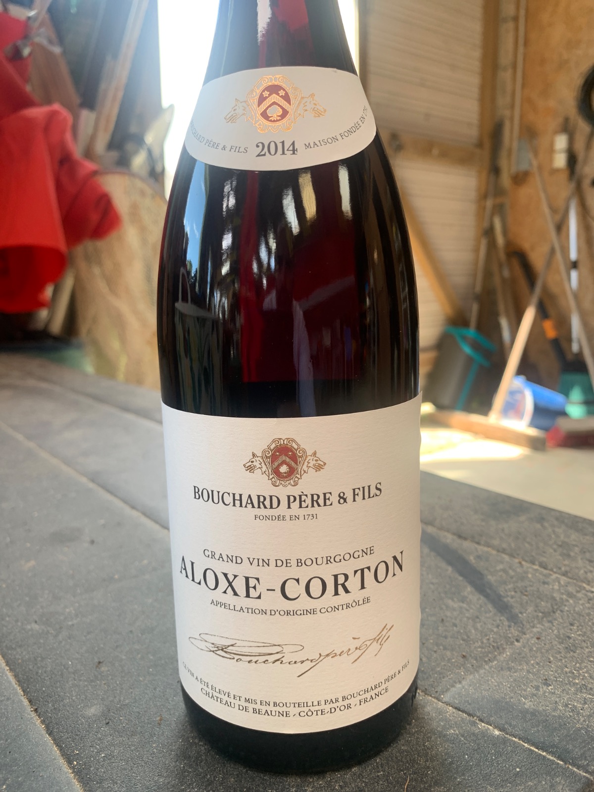 Aloxe-Corton Grand Vin de Bourgogne 2014 — vente entre particuliers 1001caves.fr Bouteille — Aloxe-Corton Grand Vin de Bourgogne 2014 — 1001caves